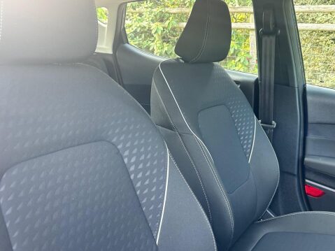 Ford Fiesta 1.0T EcoBoost Zetec Euro 6 (s/s) 5dr 22