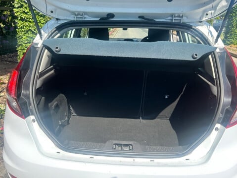 Ford Fiesta 1.0 Zetec Euro 5 (s/s) 5dr 16
