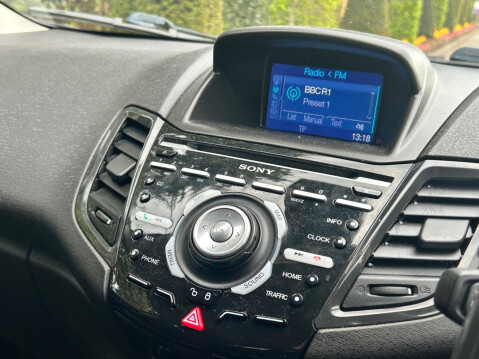 Ford Fiesta 1.0T EcoBoost Titanium X Euro 5 (s/s) 5dr 16