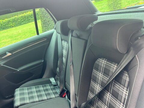Volkswagen Golf 2.0 TDI BlueMotion Tech GTD DSG Euro 6 (s/s) 5dr 31