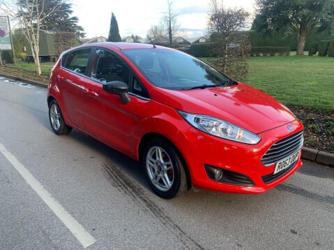 Ford Fiesta 1.0T EcoBoost Zetec Euro 5 (s/s) 5dr 5