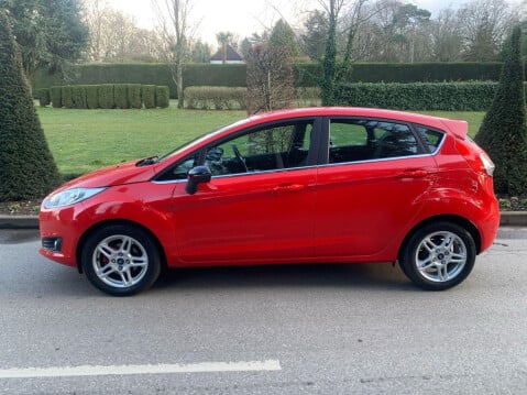 Ford Fiesta 1.0T EcoBoost Zetec Euro 5 (s/s) 5dr 11