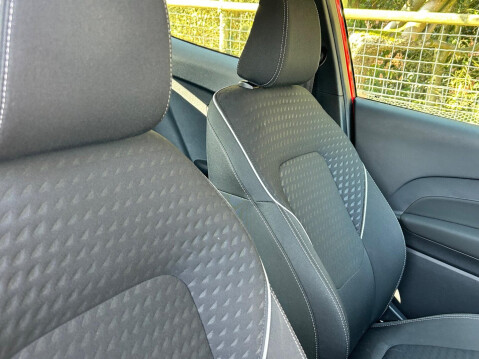 Ford Fiesta 1.0T EcoBoost Zetec Euro 6 (s/s) 3dr 27