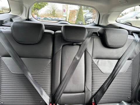 Ford Focus 1.0T EcoBoost Titanium X Auto Euro 6 (s/s) 5dr 37