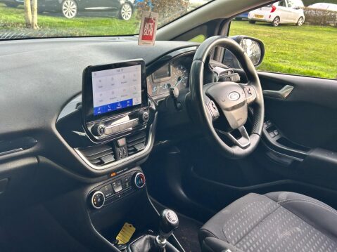 Ford Fiesta 1.0T EcoBoost Titanium Euro 6 (s/s) 5dr 26