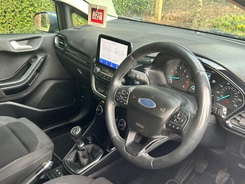 Ford Fiesta 1.0T EcoBoost Titanium Euro 6 (s/s) 5dr 27