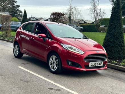 Ford Fiesta 1.0T EcoBoost Zetec Euro 6 (s/s) 5dr