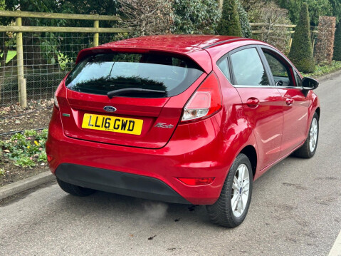 Ford Fiesta 1.0T EcoBoost Zetec Euro 6 (s/s) 5dr 12