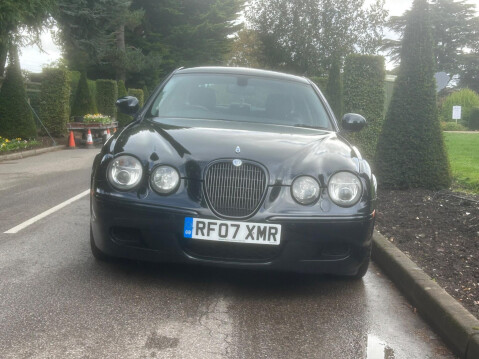 Jaguar S-Type 4.2 V8 R 4dr 3