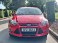 Ford Focus 1.0T EcoBoost Zetec Euro 5 (s/s) 5dr 3