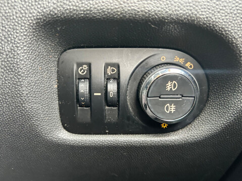 Vauxhall Corsa 1.4 16V SXi Euro 5 3dr 18