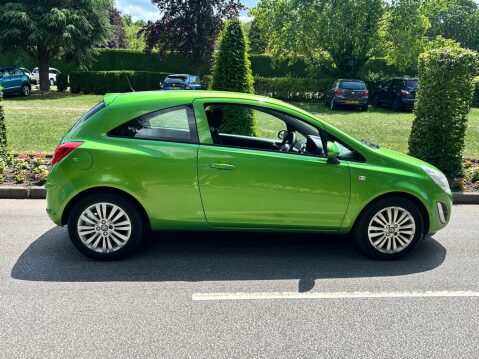 Vauxhall Corsa 1.2 16V Energy Euro 5 3dr (A/C) 4