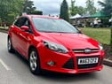 Ford Focus 1.0T EcoBoost Zetec Navigator Euro 5 (s/s) 5dr