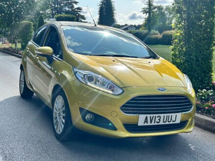 Ford Fiesta 1.0T EcoBoost Titanium Euro 5 (s/s) 5dr