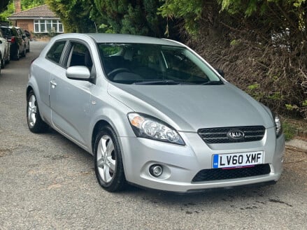 Kia Pro Ceed 1.6 CRDi 2 3dr