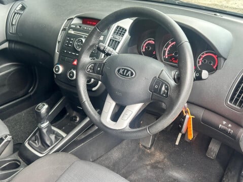 Kia Pro Ceed 1.6 CRDi 2 3dr 14
