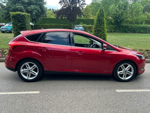 Ford Focus 1.0T EcoBoost Titanium Euro 6 (s/s) 5dr 4