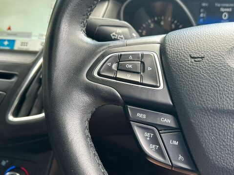 Ford Focus 1.0T EcoBoost Titanium Euro 6 (s/s) 5dr 24