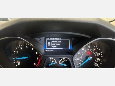 Ford Focus 1.0T EcoBoost Titanium Euro 6 (s/s) 5dr 6