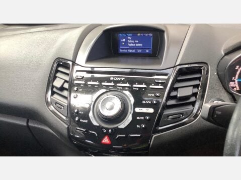 Ford Fiesta 1.0T EcoBoost Titanium X Euro 5 (s/s) 5dr 6