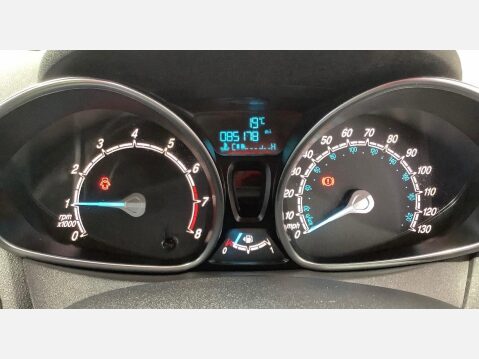 Ford Fiesta 1.0T EcoBoost Titanium X Euro 5 (s/s) 5dr 7