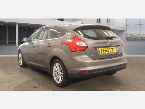 Ford Focus 1.0T EcoBoost Titanium Euro 5 (s/s) 5dr 3