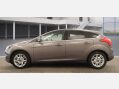 Ford Focus 1.0T EcoBoost Titanium Euro 5 (s/s) 5dr 4