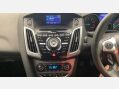 Ford Focus 1.0T EcoBoost Titanium Euro 5 (s/s) 5dr 5