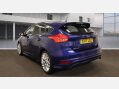 Ford Focus 1.0T EcoBoost ST-Line Euro 6 (s/s) 5dr 3