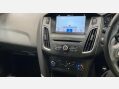 Ford Focus 1.0T EcoBoost ST-Line Euro 6 (s/s) 5dr 7