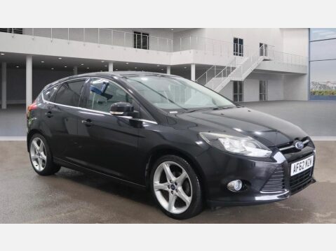 Ford Focus 1.0T EcoBoost Titanium Euro 5 (s/s) 5dr 1
