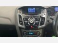 Ford Focus 1.0T EcoBoost Titanium Euro 5 (s/s) 5dr 5