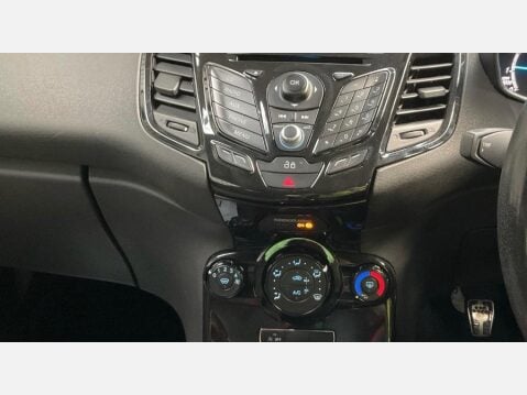 Ford Fiesta 1.0T EcoBoost Zetec S Black Edition Euro 5 (s/s) 3dr 5