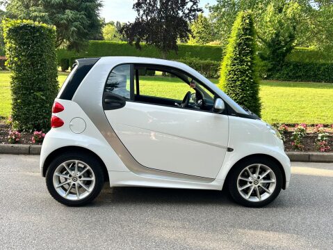 Smart Fortwo Coupe 1.0 MHD Passion SoftTouch Euro 5 (s/s) 2dr 4