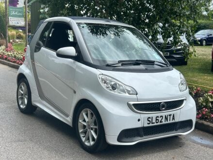 Smart Fortwo Coupe 1.0 MHD Passion Cabriolet SoftTouch Euro 5 (s/s) 2dr