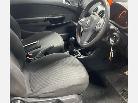 Vauxhall Corsa 1.2 16V Excite Euro 5 3dr (A/C) 4