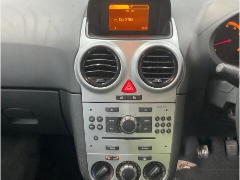 Vauxhall Corsa 1.2 16V Excite Euro 5 3dr (A/C) 5