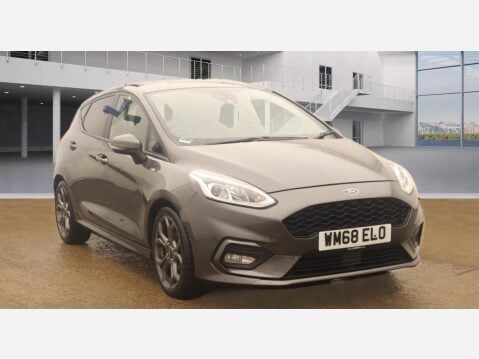 Ford Fiesta ST-LINE 1