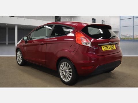 Ford Fiesta TITANIUM 2