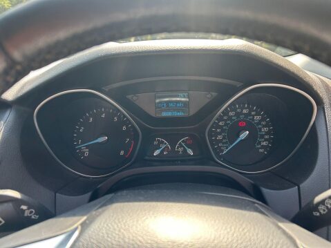 Ford Focus 1.0T EcoBoost Zetec Euro 5 (s/s) 5dr 15