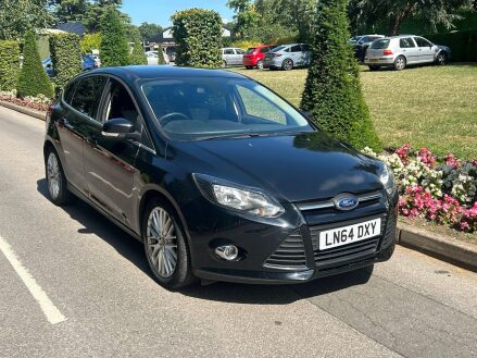 Ford Focus 1.0T EcoBoost Zetec Euro 5 (s/s) 5dr