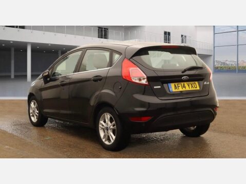 Ford Fiesta 1.0T EcoBoost Zetec Euro 5 (s/s) 5dr 3