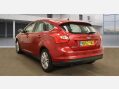 Ford Focus 1.0T EcoBoost Titanium Euro 5 (s/s) 5dr 3