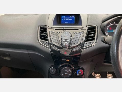 Ford Fiesta 1.0T EcoBoost Zetec S Euro 6 (s/s) 3dr 5