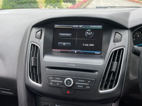 Ford Focus 1.0T EcoBoost Zetec Euro 6 (s/s) 5dr 15