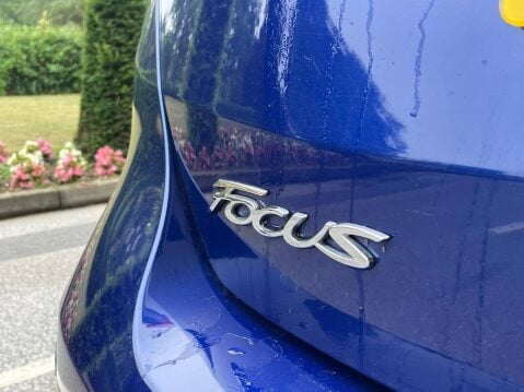 Ford Focus 1.0T EcoBoost Zetec Euro 6 (s/s) 5dr 24