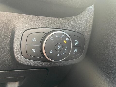 Ford Fiesta 1.0T EcoBoost ST-Line X Edition Euro 6 (s/s) 3dr 23