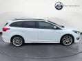 Ford Focus 1.0T EcoBoost ST-Line Euro 6 (s/s) 5dr 9