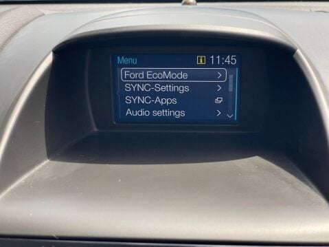 Ford Fiesta 1.0T EcoBoost Zetec Euro 6 (s/s) 5dr 18