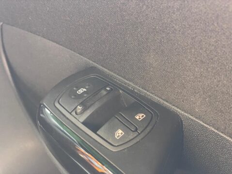 Vauxhall Corsa 1.2 16V Limited Edition Euro 5 3dr 23